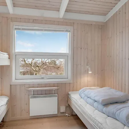 4 Bedroom Lovely In *