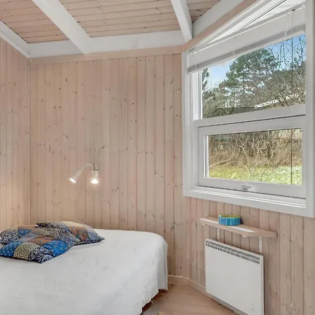 4 Bedroom Lovely In * Hundested